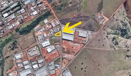 Área de 2865 m² para alugar por R$ 7.500/mensais no Parque Industrial de Aparecida de Goiânia - Aparecida de Goiânia/GO