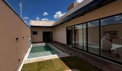 Casa de 191 m² com 03 suítes à venda por R$ 1.050.000 no Setor Garavelo - Goiânia