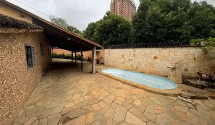Casa de 273 m² com 03 quartos à venda por R$ 1.350.000 no Setor Bueno - Goiânia