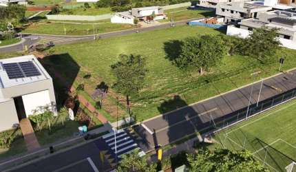 Lote de 640 m² à venda por R$ 1.680.000 no Plateau D'or Privilege - Goiânia