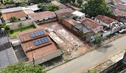Lote de 450 m² à venda por R$ 420.000 no Setor Santos Dumont - Goiânia