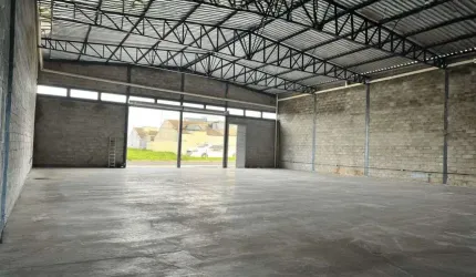 Galpão comercial de 400 m² à venda por R$ 1.400.000 no Setor Moinho dos Ventos - Goiânia