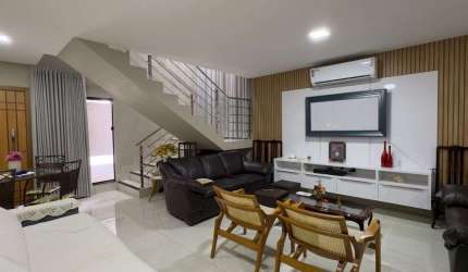 Sobrado de 200 m² com 04 suítes à venda por R$ 1.550.000 no Jardim Atlântico - Goiânia