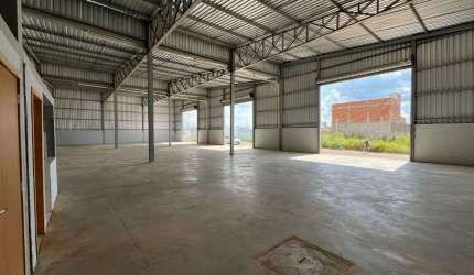 Galpão de 606 m² para alugar por R$ 12.500/mensais no Setor Sul - Trindade