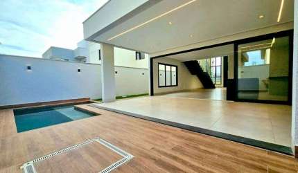Sobrado de 240 m² com 03 quartos à venda por R$ 1.499.000 no Jardins Bolonha - Senador Canedo