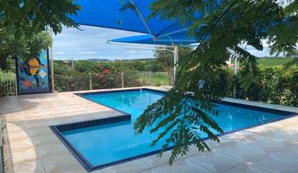 Chácara de 3000 m² com 02 suítes à venda por R$ 680.000 no Setor Santa Maria - Trindade/GO