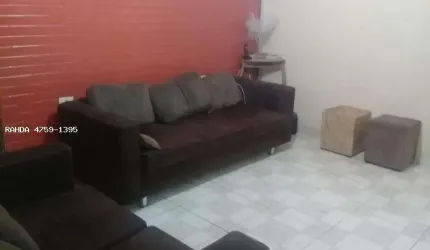 Casa para Venda em Poá, Centro, 2 dormitórios, 2 suítes, 1 banheiro, 2 vagas