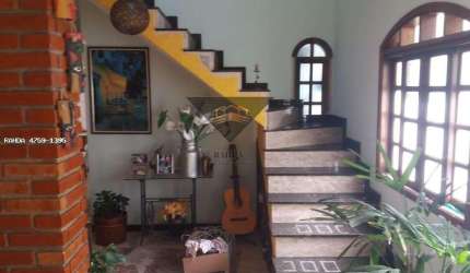 Casa para Venda em Suzano, Vila Urupes, 4 dormitórios, 1 suíte, 2 banheiros, 2 vagas