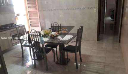 Casa para Venda em Suzano, Jardim Leblon, 2 dormitórios, 1 suíte, 1 banheiro, 4 vagas