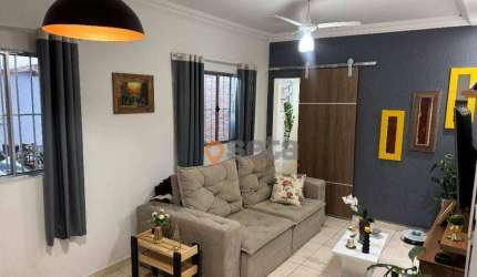 Casa com 3 dormitórios à venda, 170 m² por R$ 910.000,00 - Jardim das Indústrias - São José dos Campos/SP