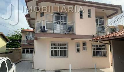 Casa Residencial com 7 quartos  à venda, 280.00 m2 por R$955000.00  - Praia Do Santinho - Florianopolis/SC