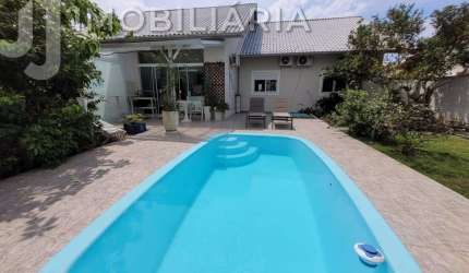 Casa Residencial com 4 quartos  à venda, 179.60 m2 por R$2200000.00  - Ingleses Do Rio Vermelho - Florianopolis/SC