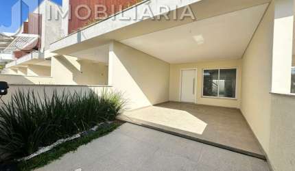Casa Residencial com 2 quartos  à venda, 133.00 m2 por R$700000.00  - Ingleses Do Rio Vermelho - Florianopolis/SC