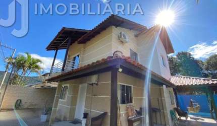 Casa Residencial com 3 quartos  à venda, 330.00 m2 por R$1272000.00  - Sao Joao Do Rio Vermelho - Florianopolis/SC