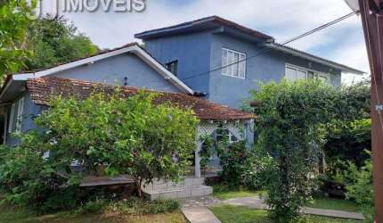 Casa Residencial com 5 quartos  à venda, 270.00 m2 por R$1650000.00  - Sambaqui - Florianopolis/SC