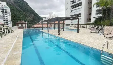 PRÉDIO ESTILO CLUBE, APARTAMENTO COM 4 DORMITÓRIOS, VARANDA GOURMET COM CHURRASQUEIRA, SOL DA MANHÃ E TARDE, BEM PRÓXIMO DA PRAIA NA CIDADE DE SANTOS!