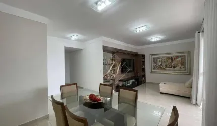 Maravilhoso apartamento, andar alto, vista livre, prédio com lazer, a 3 quadras da praia no bairro do Embaré!!!
