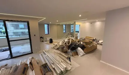 Excelente apartamento, amplo e arejado, de frente, fino acabamento, super bem localizado no bairro do Boqueirão!!!
