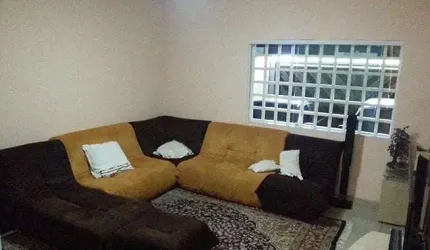 EXCELENTE SOBRADO - LOCALIZAÇÃO PRIVILEGIADA