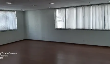 EXCELENTE CONJUNTO COMERCIAL - AMPLO - LOCALIZAÇÃO PRIVILEGIADA