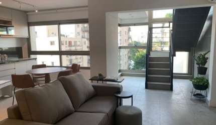 EXCELENTE COBERTURA DUPLEX MOBILIADA - LAZER - LOCALIZAÇÃO PRIVILEGIADA