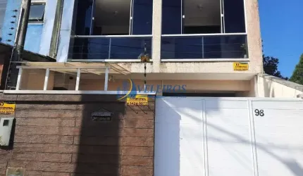 Casa com 3 quartos à venda na Rua Guatemala, 98, Jardim América, Paranaguá por R$ 590.000