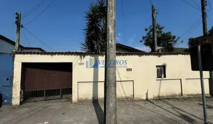 Casa à venda na Av. Cel Santa Rita, 1139, Bockmann, Paranaguá por R$ 300.000