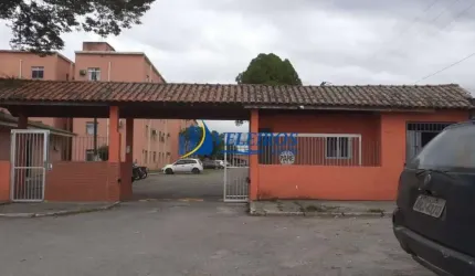 Apartamento com 3 quartos à venda na Rua Alceu Sebastião Pereira da Silva, 155, Parque São João, Paranaguá por R$ 168.000