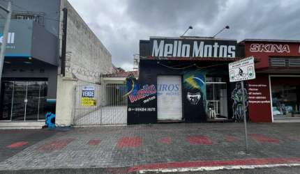 Casa à venda na Av. Roque Vernalha, 764, Alvorada, Paranaguá por R$ 800.000