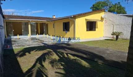 Casa com 1 quarto para alugar na Vila Garcia, Paranaguá  por R$ 2.250