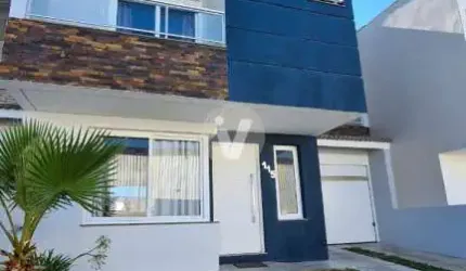 Casa alto padrão em condomínio fechado
