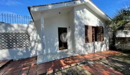 Casa 3 dormitórios bairro Patronato