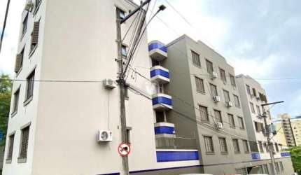 Apartamento Central 02 dormitórios com duas sacadas!