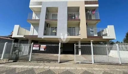 Apartamento com sacada e terraço ao lado da UFSM