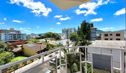 Ótimo apartamento todo mobiliado dois dormitórios e vaga de garagem.
