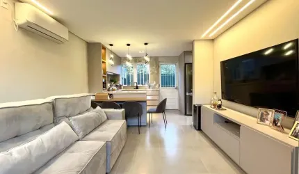 SOBRADO RESIDENCIAL, PARA VENDA E LOCAÇÃO.
