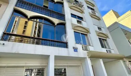 Apartamento 2 Dormitórios + dependência no centro!!