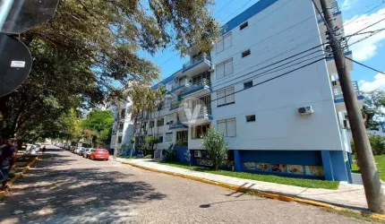 Apartamento com ótima localização, próximo à Farmácia São João, Hospital de Cari