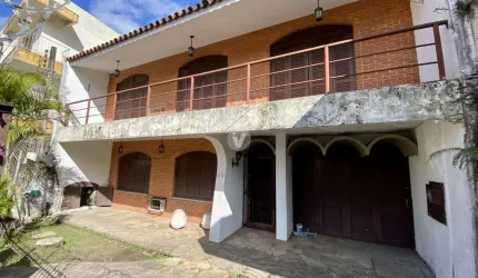 Casa na rua duque de Caxias