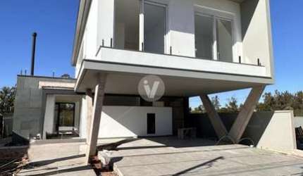 Descubra sua nova residência no Casa Viva Club House, onde a modernidade encontr