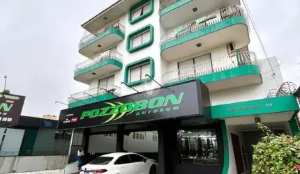 Apartamento de três dormitórios, Avenida Nossa Senhora das Dores, bairro Nossa S