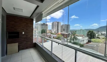 Cobertura no Residencial Roma, centro, 2 dormitórios com 1 suíte!