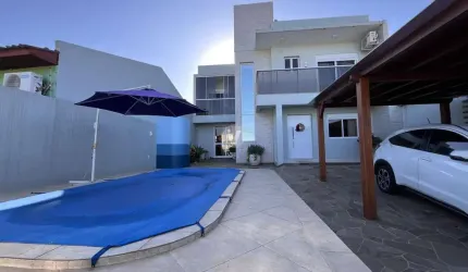 Casa 4 dormitórios à venda Juscelino Kubitschek Santa Maria/RS