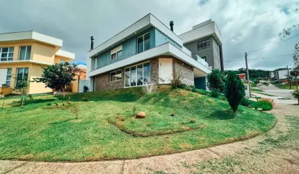Casa magnífica no condomínio Real Park com 3 suítes!