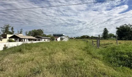 Terreno beira de Faixa Nova!