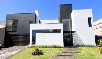 Casa 3 suítes no Condomínio Sociedade de Medicina