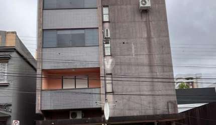 Apartamento 2 dormitórios e dependência