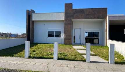 Casa com 3 quartos à venda na Rua E, 14, Xangrilá dos Mares, Passo de Torres, 130 m2 por R$ 790.000