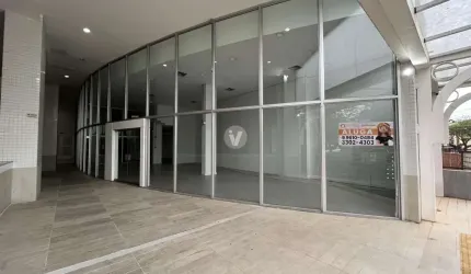 Excelente Loja com 4 vagas e 660m² para alugar e vender!