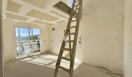 Cobertura duplex 4 dormitórios com 1 suíte com closet, terraço e vaga de garagem
